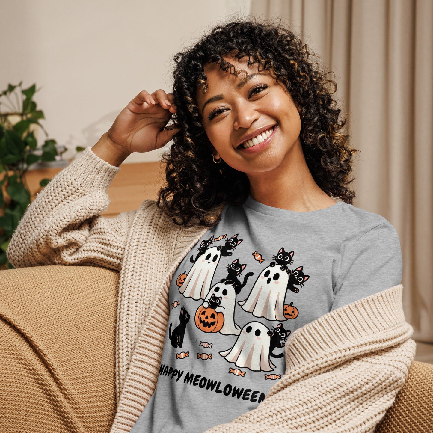 Happy Meowloween - Women's Relaxed T-Shirt