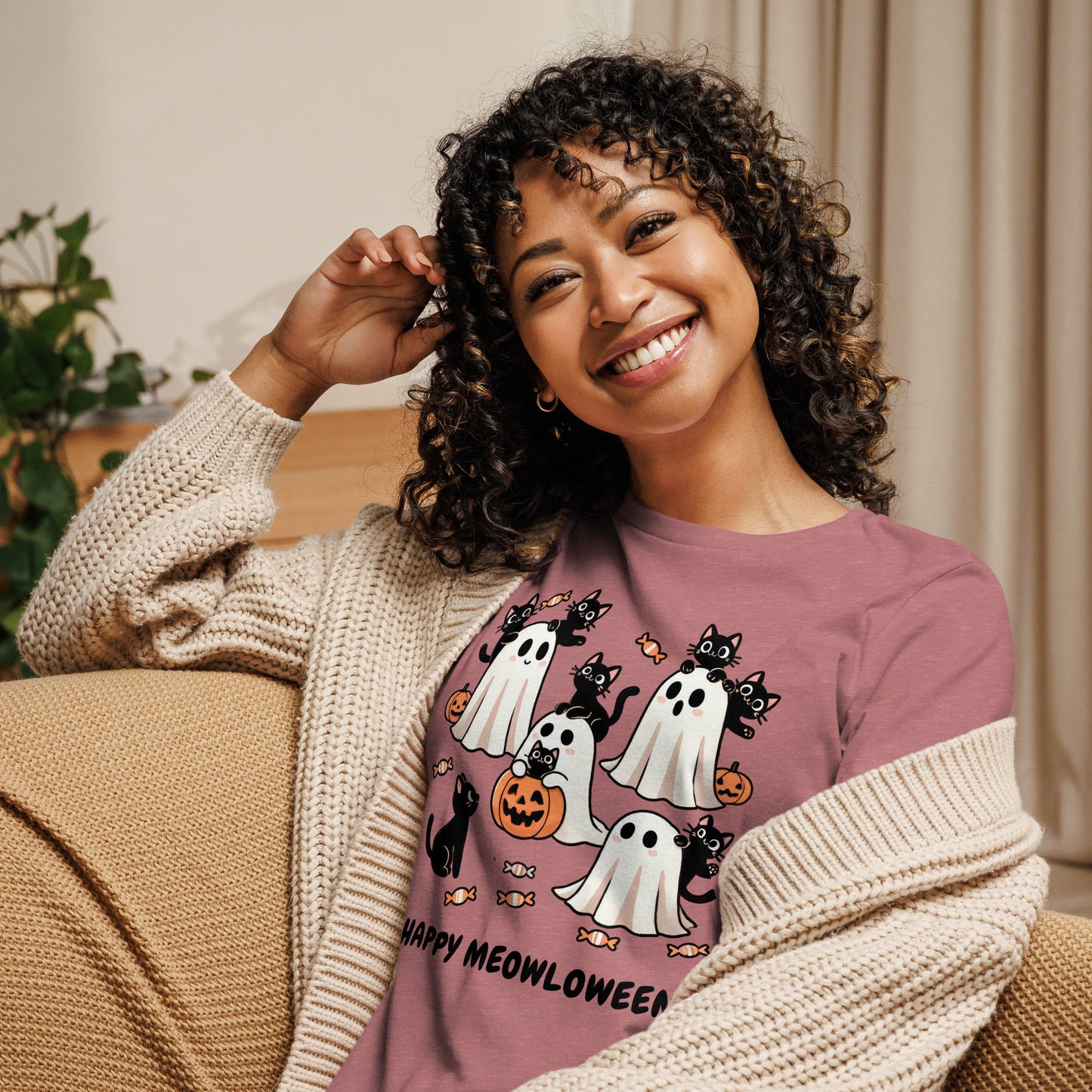 Happy Meowloween - Women's Relaxed T-Shirt