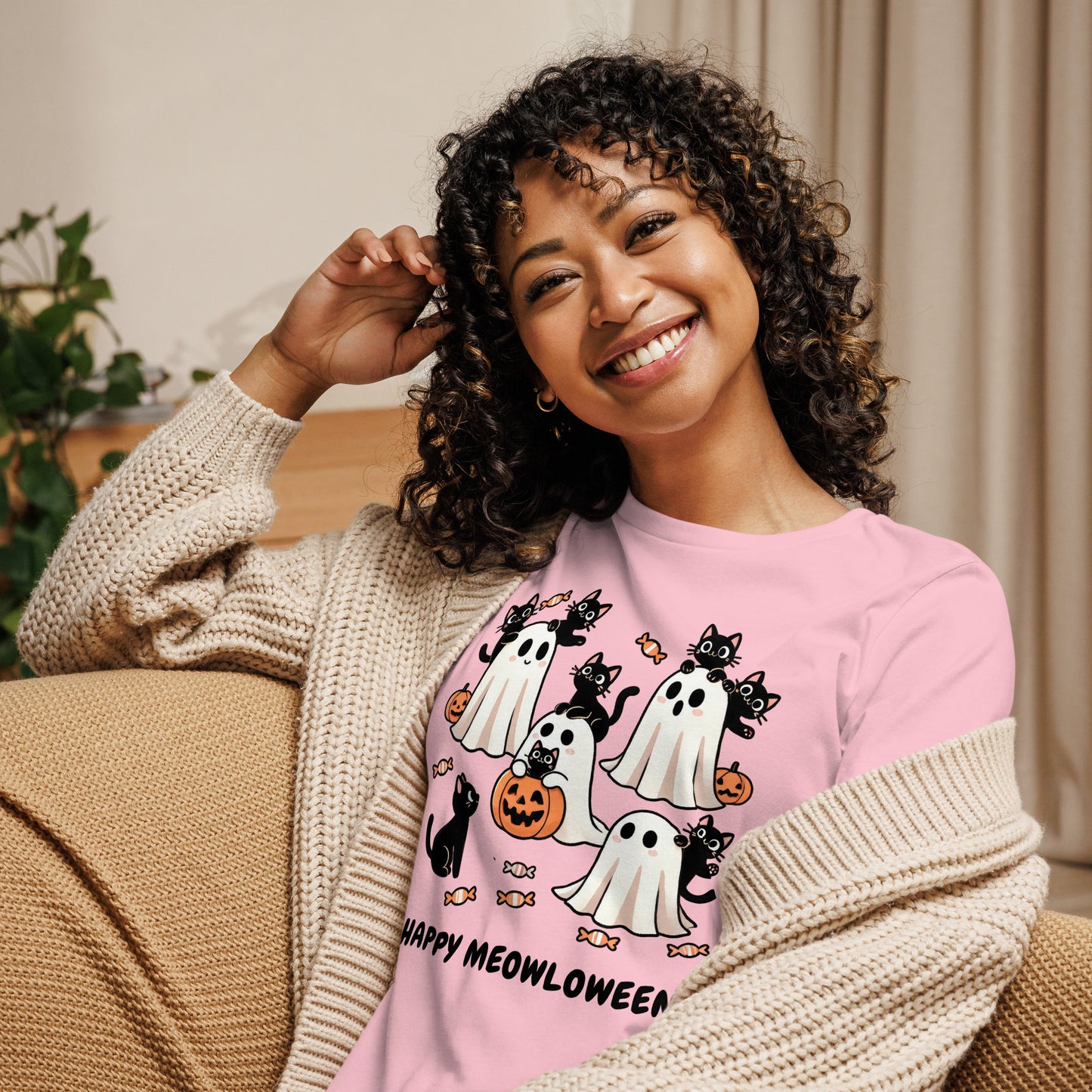 Happy Meowloween - Women's Relaxed T-Shirt